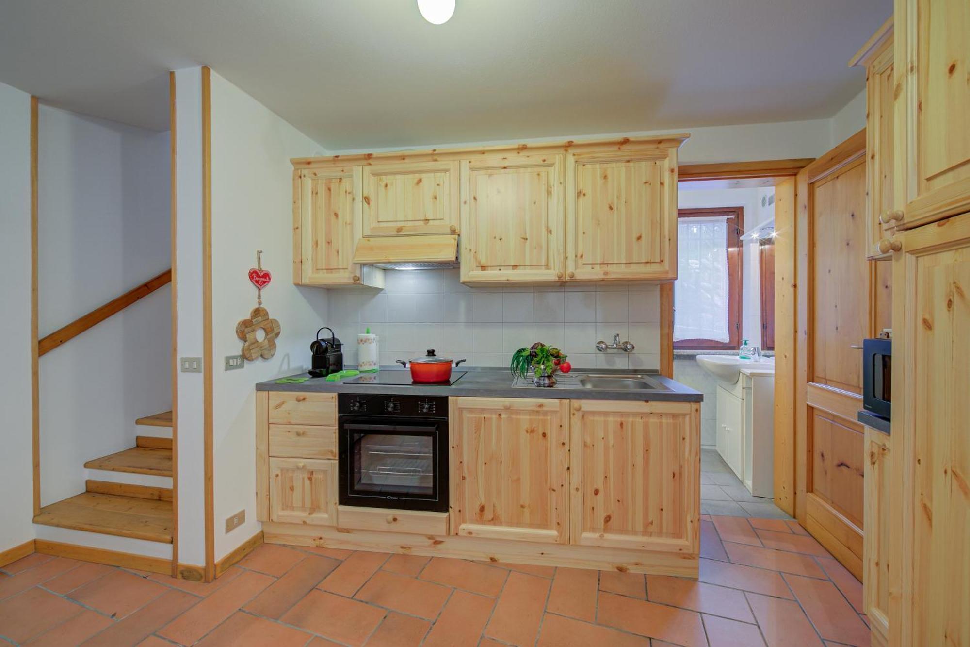 Villa Il Castagno Few Min From Beach - Happy Rentals Castelveccana ภายนอก รูปภาพ