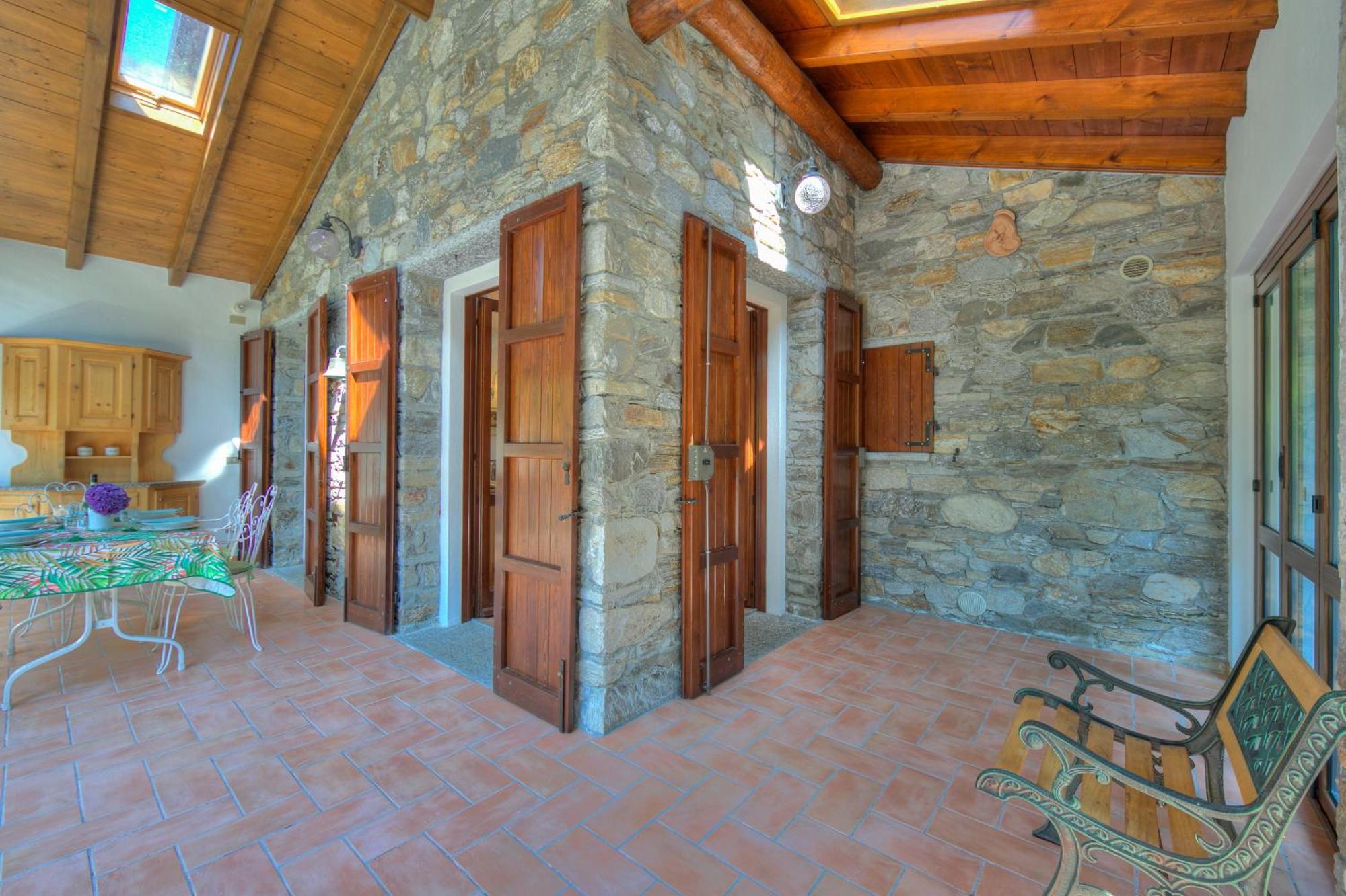 Villa Il Castagno Few Min From Beach - Happy Rentals Castelveccana ภายนอก รูปภาพ